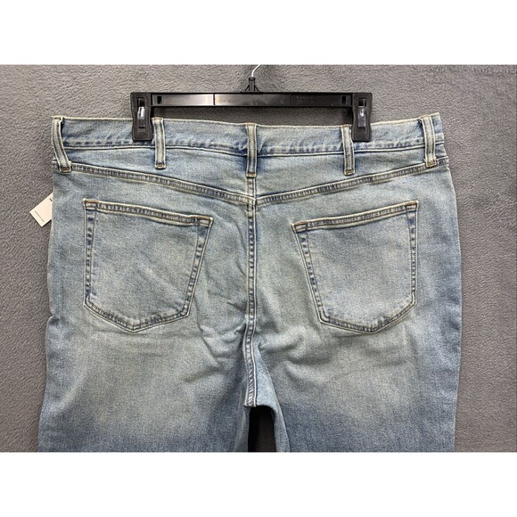 Old Navy Mens Denim Jeans Men's Straight Distressed Blue Size 38X30 - Picture 9 of 16